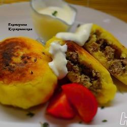 Рецепт Картофельных зраз с мясом и сыром