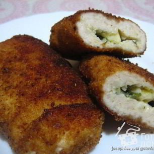 Рецепт Куриных зраз с сыром и сливочным маслом