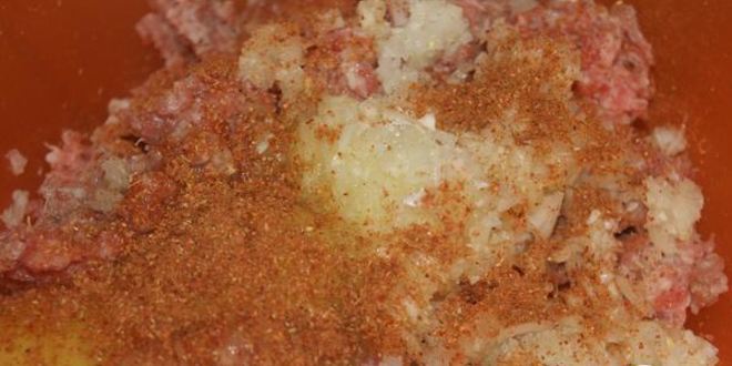 Рецепт мясных зраз с капустой и яйцом