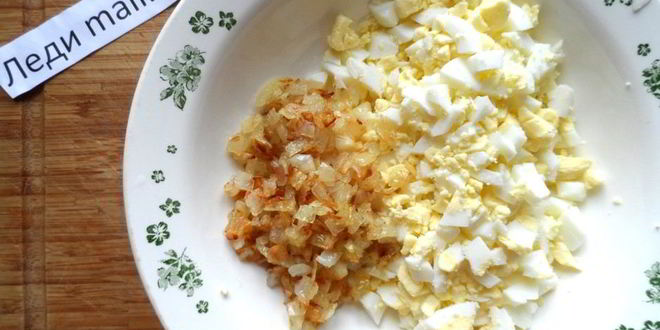 Рецепт мясных зраз с яйцом и луком