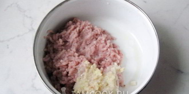 Рецепт рыбных зраз с грибами и сыром