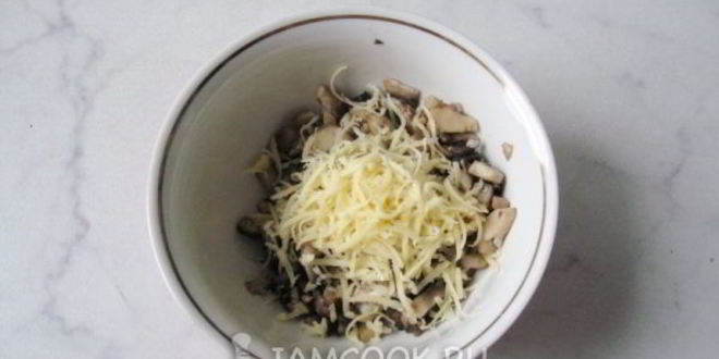 Рецепт рыбных зраз с грибами и сыром