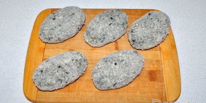 Рецепт рыбных зраз с сыром, маслом и зеленью