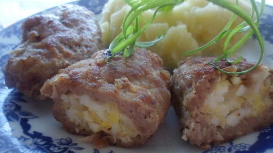 Рецепт зраз с яично-сырной начинкой