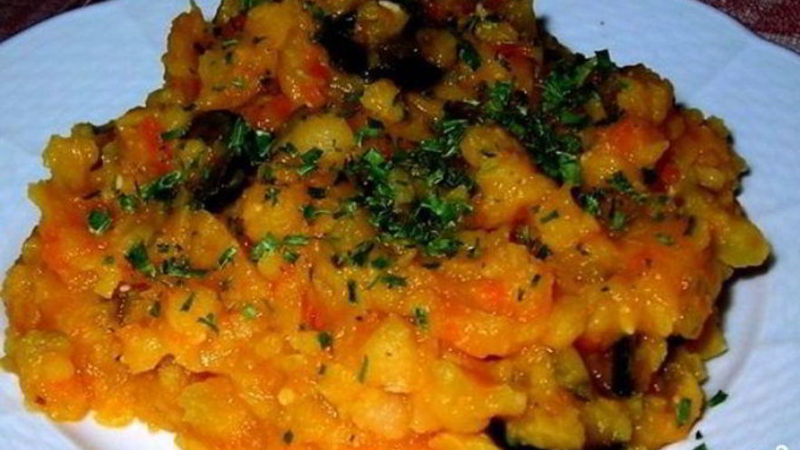 Рецепт гороховой каши с мясом в мультиварке