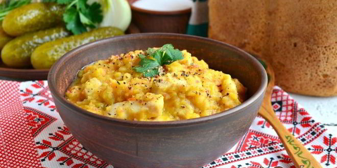 Рецепт гороховой каши со свининой в мультиварке