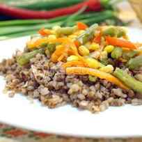 Гречка с овощами и фасолью