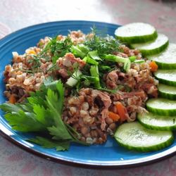 Рецепт Гречки с тушенкой ветчиной в мультиварке