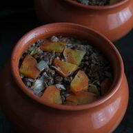 Рецепт Гречневой каши с фаршем в горшочках