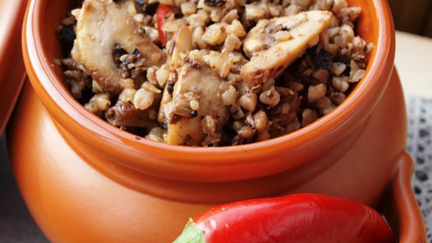 Рецепт гречневой каши с грибами и восточным акцентом