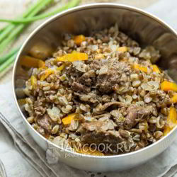 Рецепт Гречневой каши с тушенкой по-армейски