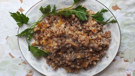 Рецепт Постной гречки с грибами