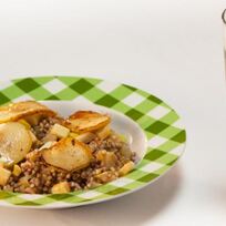 Каша из зеленой гречи с яблоком и тархун