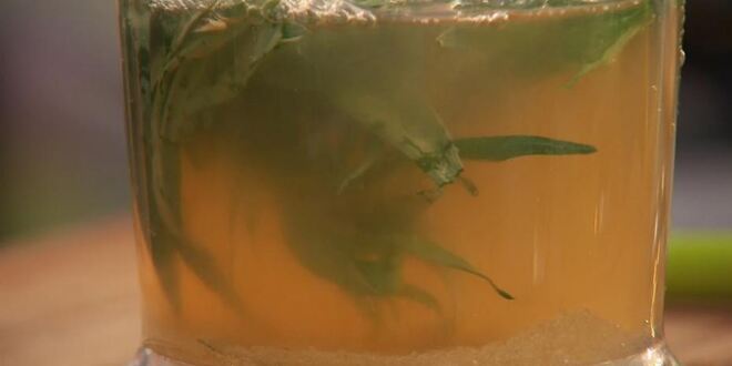 Рецепт каши из зеленой гречи с яблоком и тархун