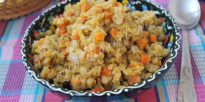 Рецепт каши из красной чечевицы с морковью и изюмом