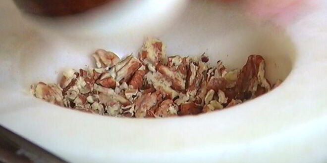 Рецепт кукурузной каши с маскарпоне, голубикой и орехами пекан