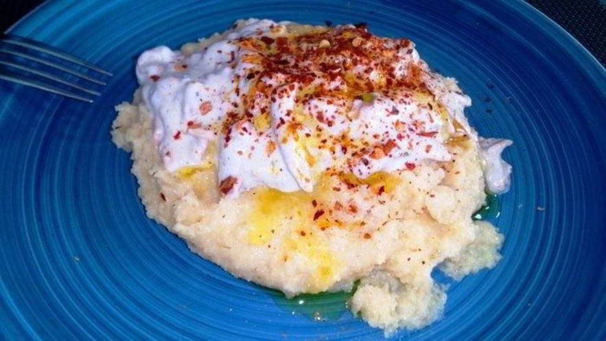 Рецепт поленты с лисичками в сливочном соусе