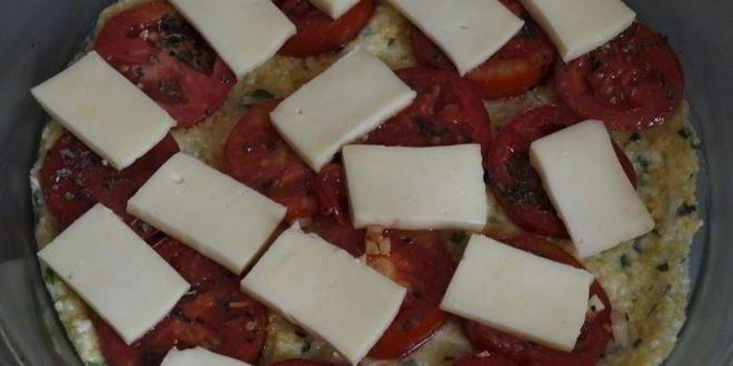 Рецепт поленты запеченной с помидорами и моцареллой