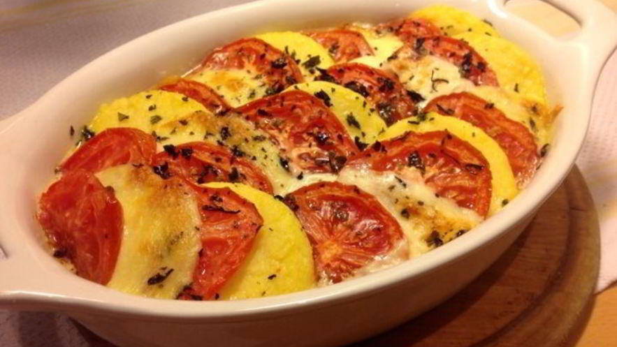 Рецепт поленты, запеченной с помидорами