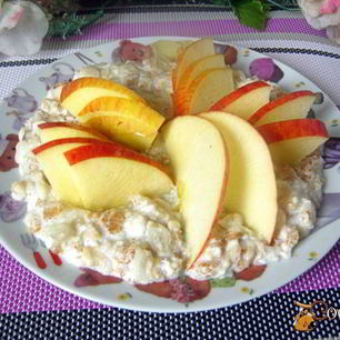 Рецепт Мультизлаковой молочной каши с яблоком