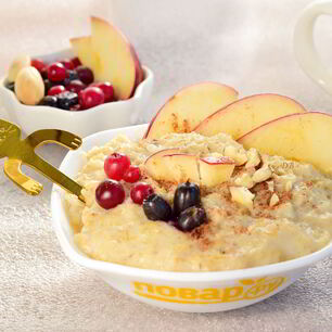 Рецепт Датской овсянки с кусочками фруктов