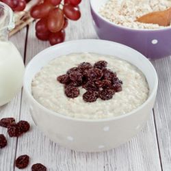 Рецепт Овсяной каши с изюмом