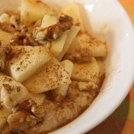 Рецепт Овсянки с яблоками, орехами и корицей