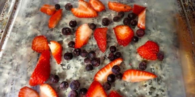 Рецепт запеченной овсянки с ягодами