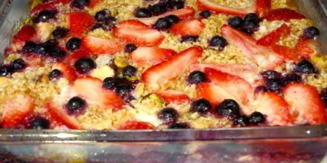 Рецепт запеченной овсянки с ягодами