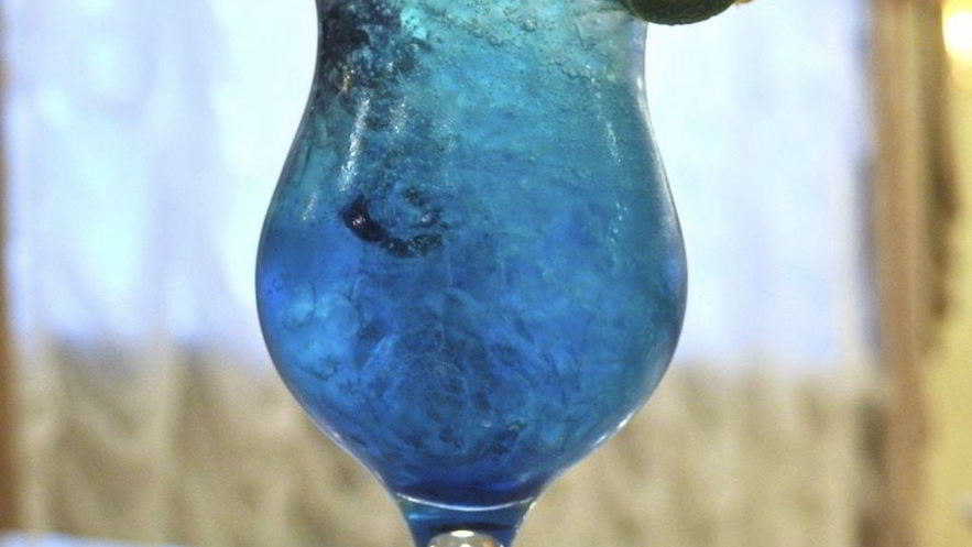 Рецепт алкогольного напитка голубого цвета