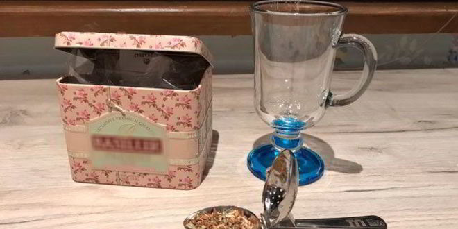 Рецепт белого травяного чая с малиной