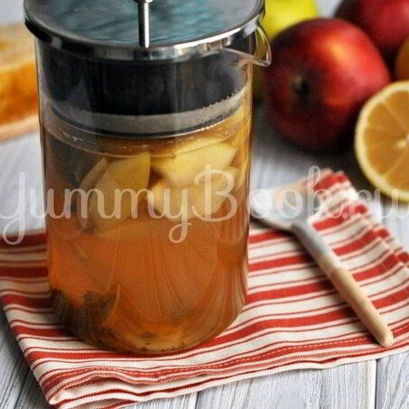 Рецепт Имбирного чая с яблоками и мятой