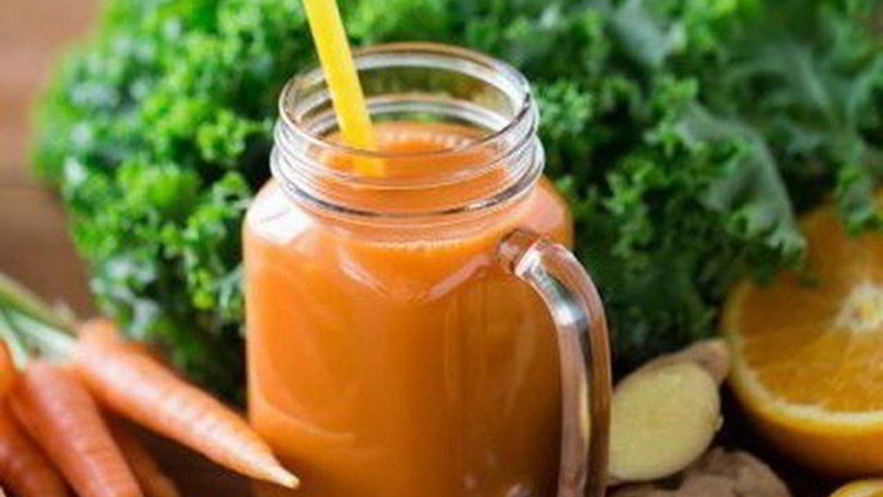 Рецепт детокса-коктейля из моркови, имбиря и цитрусовых