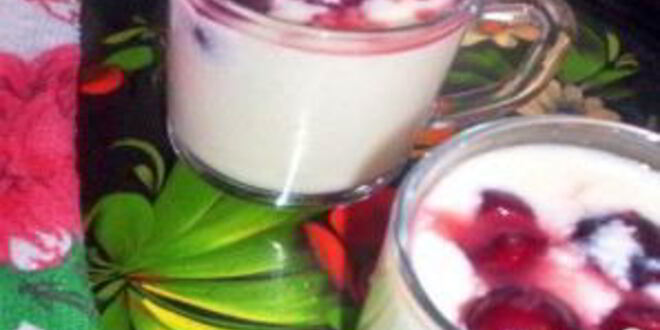 Рецепт молочного киселя с ягодами шарлотт