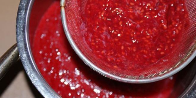 Рецепт коктейля из ряженки с малиной