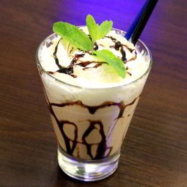 Рецепт Коктейля Сникерс