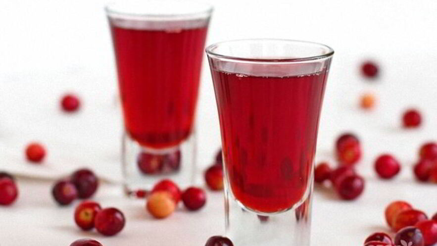 Рецепт водки на клюкве