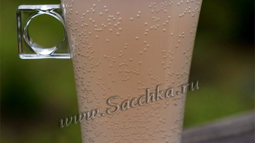 Рецепт кваса из ревеня