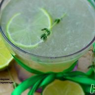 Рецепт Лимонада с тимьяном и лаймом
