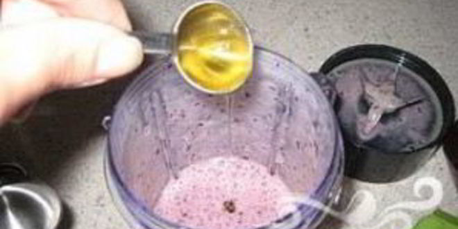 Рецепт бананова-черничного смузи