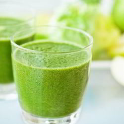 Рецепт Смузей из фруктов со шпинатом