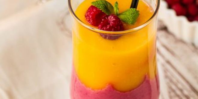Рецепт смузей из малины и манго