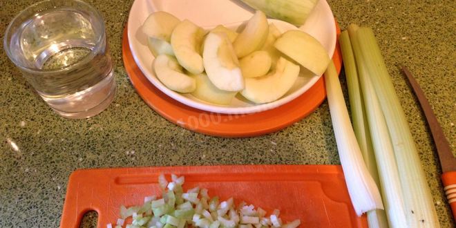 Рецепт смузей из сельдерея и яблок для похудения