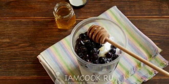 Рецепт смузей с кокосовым молоком и черной смородиной