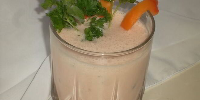 Рецепт томатна-огуречного смузи с петрушкой
