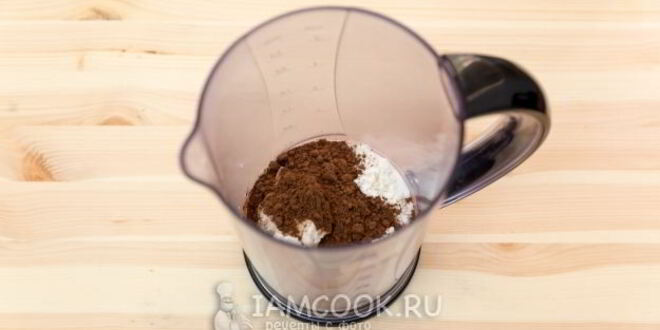 Рецепт творожного смузи с бананом и какао