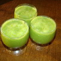 Томатный коктейль с авокадо