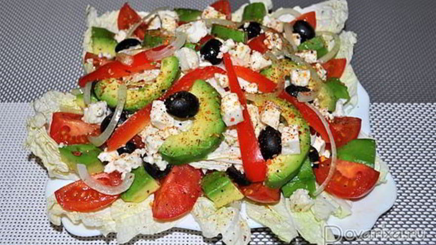 Рецепт греческого салата с авокадо