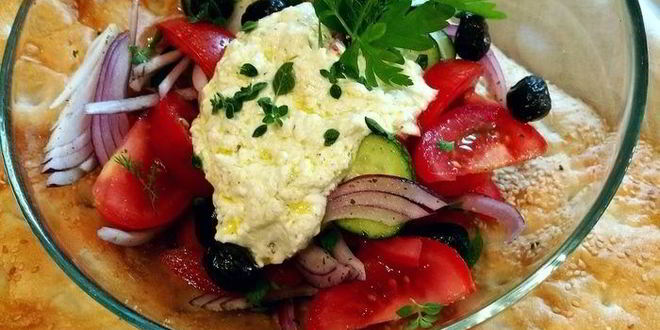 Рецепт греческого салата с заправкой из феты