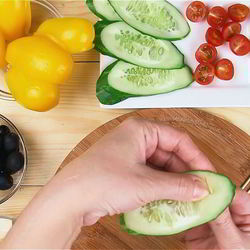 Рецепт Греческого салата в лодочке из перца